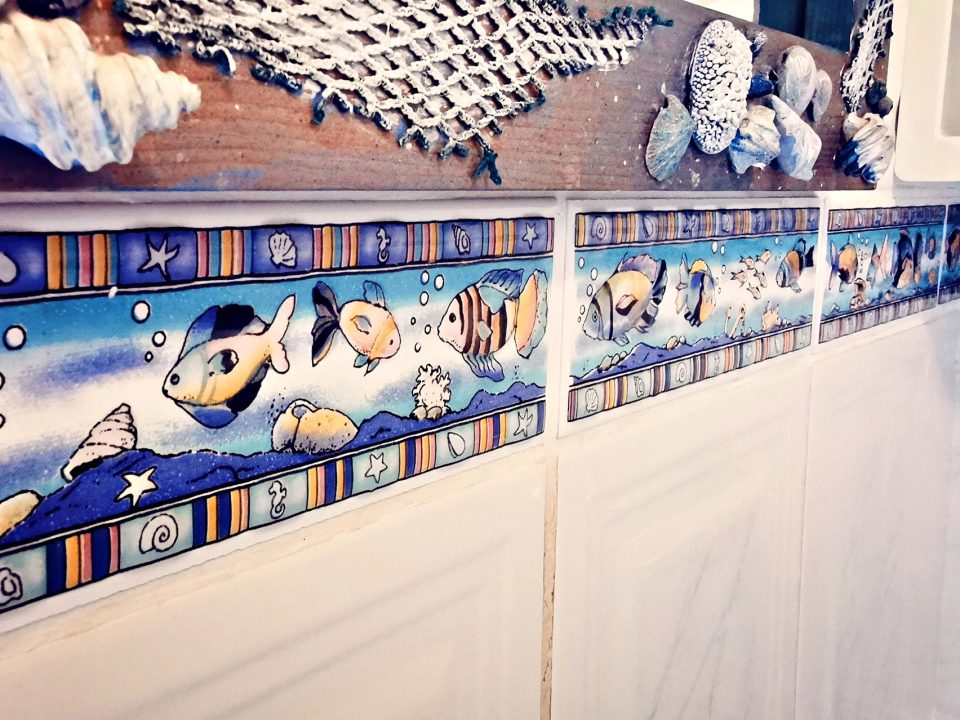 gallery-item
